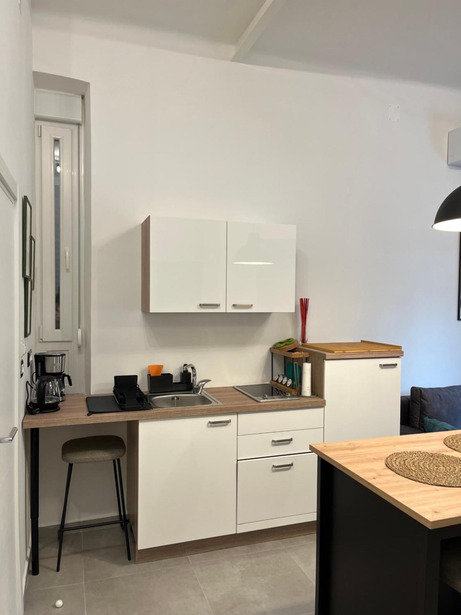 Viola, Apartmán